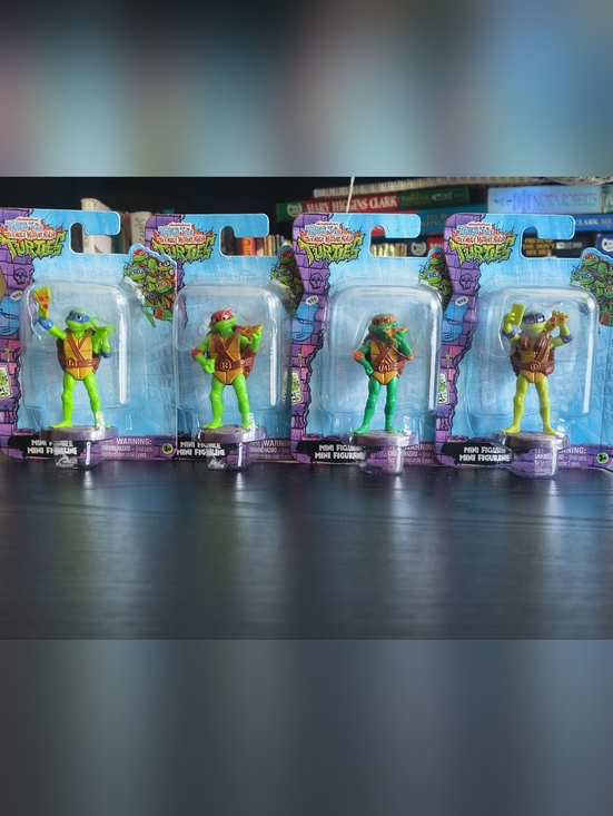 Nickelodeon Other - TMNT Mini Figures Cake Toppers Bundle